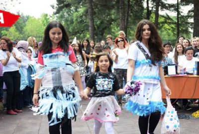 Atıklardan defile ve konser