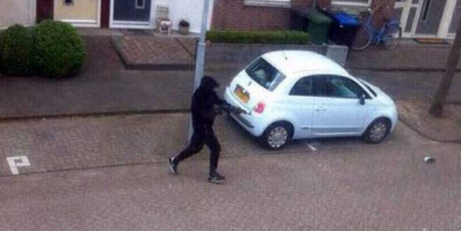 Sokak ortasında maskeli infaz