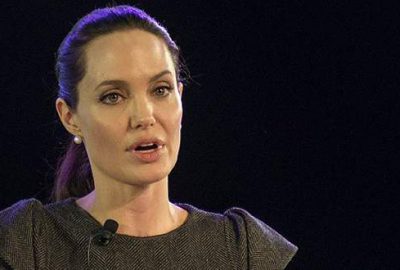 Jolie kadınlara sahip çıktı