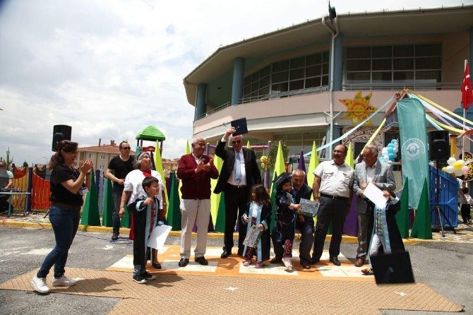 Oyunpazarı Öğrencileri Mezun Oldu
