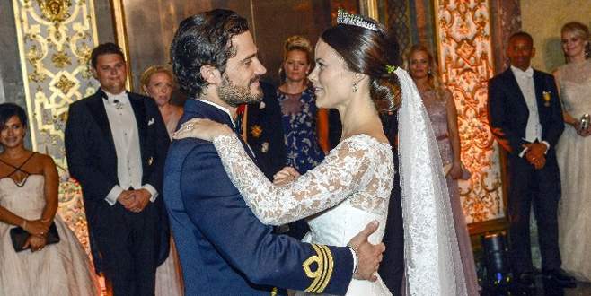 İsveç Prensi Carl Philip evlendi