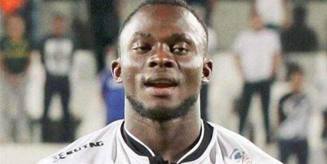 Ölüm onu maçın 3. dakikasında yakaladı