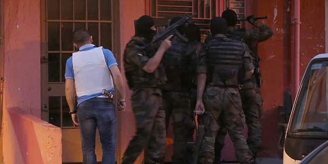 Bir şafak operasyonu daha!