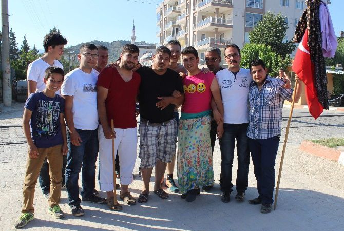 Aydın’ın Köşk ilçesinde dünya evine giren bir damat düğünden sonra
