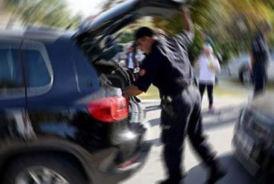 Bursa’da şüpheli araçtan çıkanlar pes dedirtti