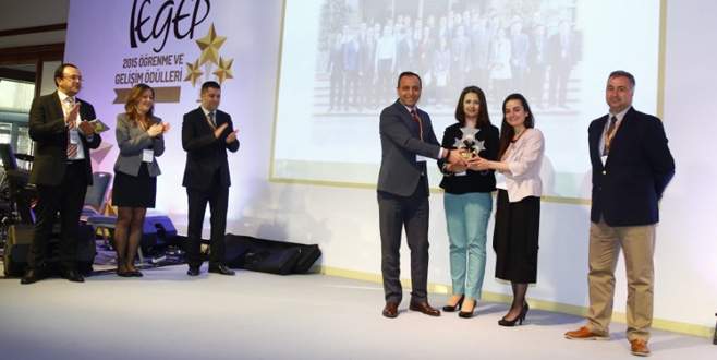 Türk Telekom’un Network Uzmanlığı Sertifika Programı’na ödül