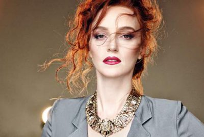 Gülden hız kesmiyor