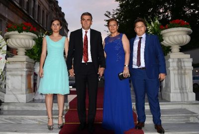 Hamzaoğlu’ndan Van Persie Açıklaması