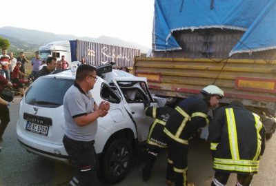 Salihli’de Trafik Kazası: 1 Ölü, 1 Yaralı