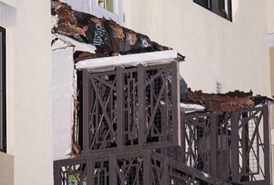 Balkon çöktü: 6 ölü, 7 ağır yaralı