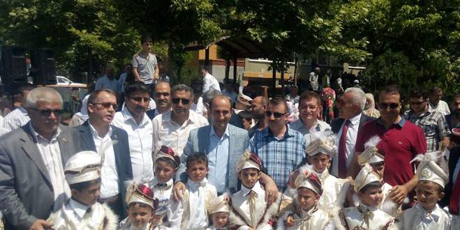 Erkekliğe adım attılar