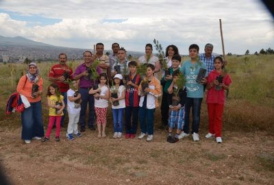 Çocuklar Toprakla Bayram Etti