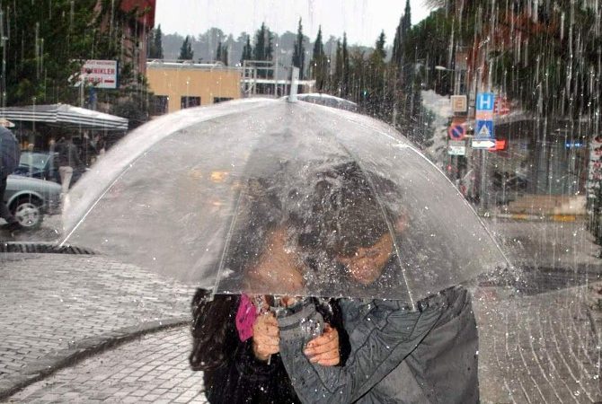 Orta Akdeniz üzerinden gelen yeni bir serin ve yağışlı hava
