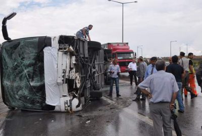 İzmir-Aydın otobanında kaza: 46 yaralı