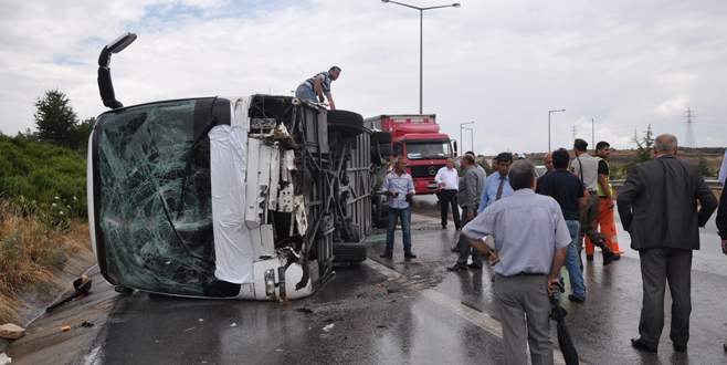 İzmir-Aydın otobanında kaza: 46 yaralı