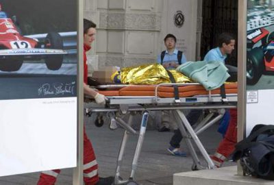 Aracını yayaların üzerine sürdü: 3 ölü