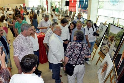 Farklı ülkelerden Mersin’e gelen ve bir hafta boyunca kentin tarihi
