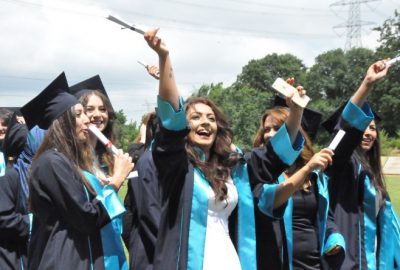 Sakarya Üniversitesi (SAÜ) Fen Edebiyat Fakültesi 2014-2015 eğitim-öğretim yılı mezuniyet