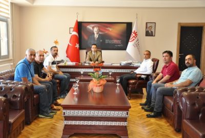 Dersimspor Kulübü Yöneticileri, Tunceli Üniversitesi Rektörü Prof. Dr. Ubeyde İpek’i