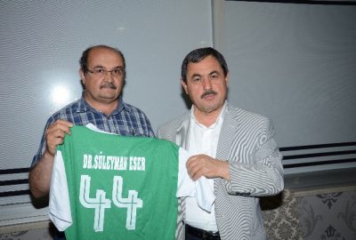 Önceki gün Darendespor’un şampiyonluk kutlamaları nedeniyle iftar yemeği veren Darende