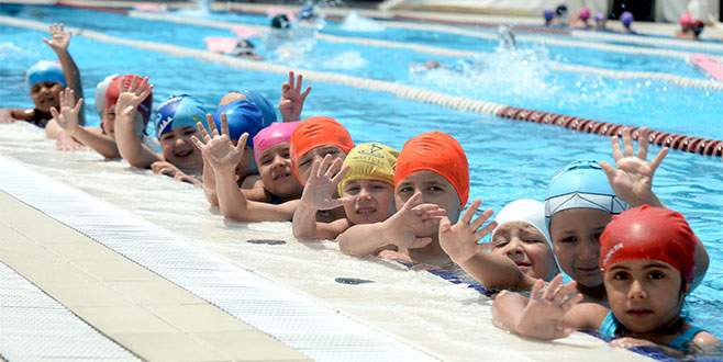 Osmangazi’de havuzlar cıvıl cıvıl