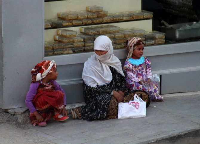 Erzurum’da Dilencilerin Ramazan Mesaisi