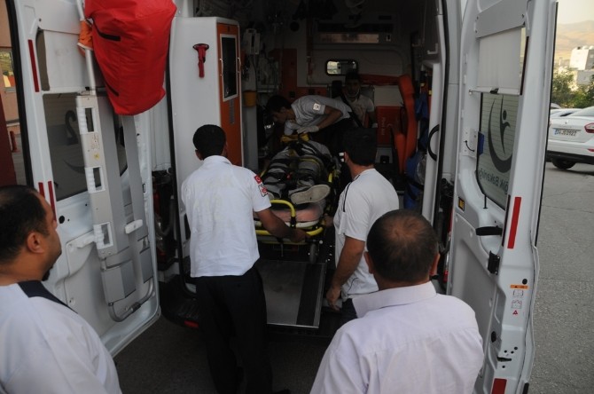 Cizre’de Trafik Kazası: 3 Yaralı