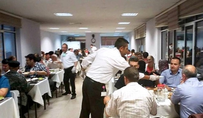 ESOGÜ Hastanesi’nde İftar Yemeği