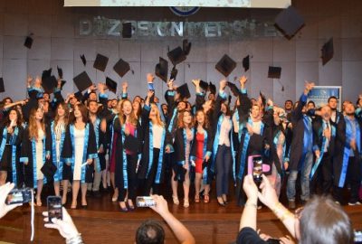 Düzce Orman Fakültesi tarafından düzenlenen 2014-2015 Akademik Yılı Mezuniyet Töreni,