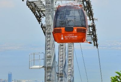 İzmir Büyükşehir Belediyesi’nin yeniden kurduğu Balçova Teleferik Tesisleri’ndeki güvenlik testleri
