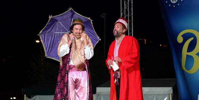 Hüdavendigar’da orta oyunu gösterisi