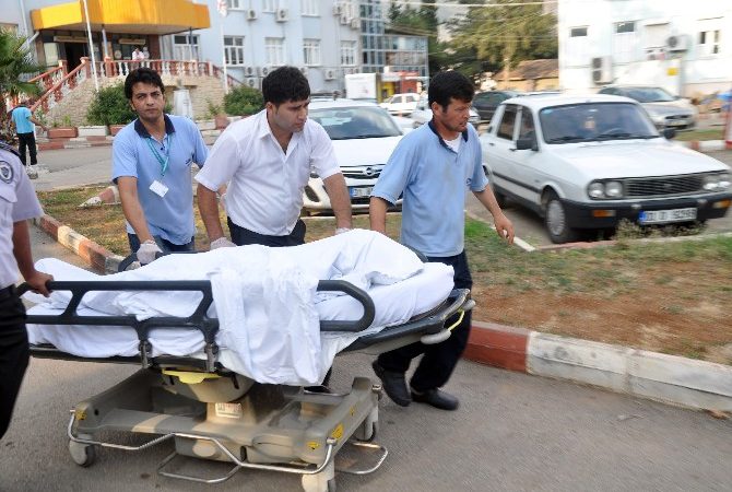 Adana’nın Kozan ilçesinde motosiklet ile kamyonun çarpışması sonucu bir kişi