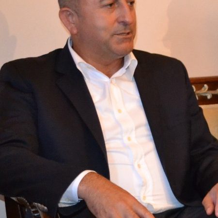 Dışişleri Bakanından HDP’ye Tepki Dışişleri Bakanı Mevlüt Çavuşoğlu, Halkların Demokrasi Partisi’ni (HDP) isim vermeden