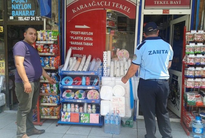 Tekirdağ’a bağlı Malkara Belediyesi, Şehitlik Caddesi’nde yolu açık bırakmak kaydıyla
