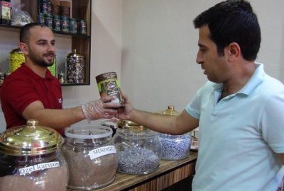 Yaşlanmaya ve kansere karşı etkili olduğu iddia edilen menengiç kahvesi,
