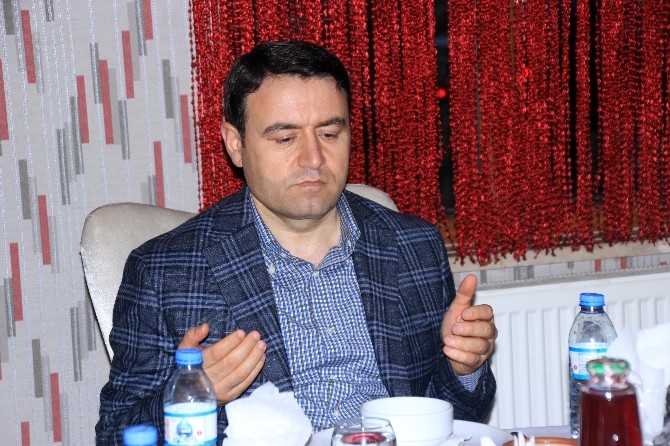 Vali Işın İl Protokolüyle İftarda Bir Araya Geldi