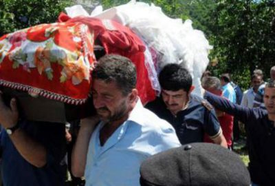 Zonguldak'ın Gökçebey İlçesi Muharremler Köyü'nde oturan 22 yaşındaki Ceren Gider,