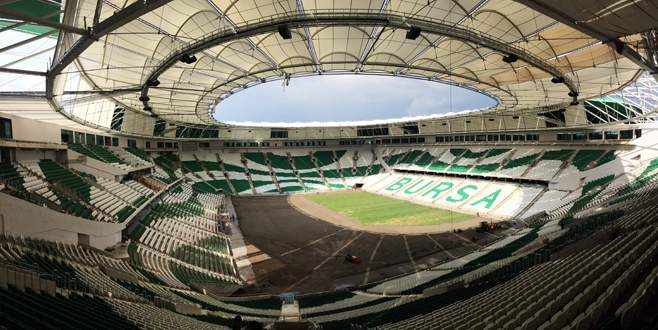 Timsah Arena büyülüyor