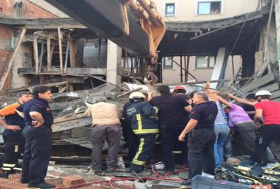 Bursa’da çöken inşaatta can pazarı