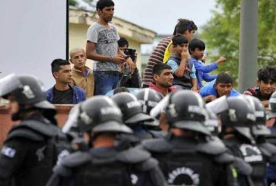 Mülteci kampına polis müdahalesi