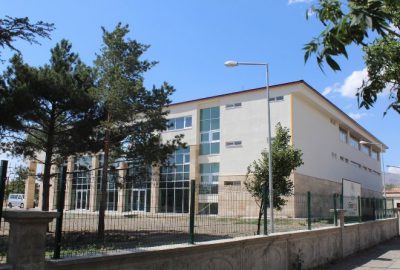 Erzincan Gençlik Merkezi yeni yerinde gençlerin hizmetine girdi.