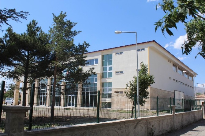 Erzincan Gençlik Merkezi Yeni Yerinde Hizmete Başladı