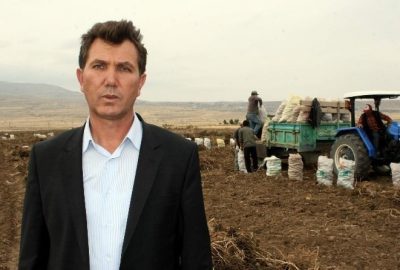 Niğde Ziraat Odası Başkanı Veli Kenar, fasulye hastalıkları konusunda çiftçilerin