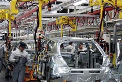 Robot, bir işçiyi öldürdü