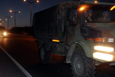 Gaziantep'te Suriye sınırına askeri sevkiyat yapıldı.