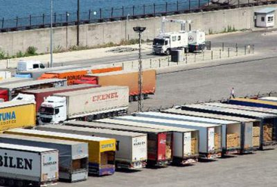 Zonguldak Gümrük Sahası’nda bir TIR’a düzenlenen operasyonda, 118 kilo eroin