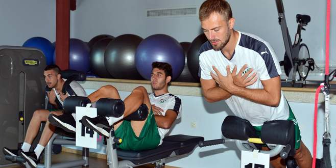 Bursaspor salonda çalıştı