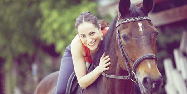 At üstünde bir yıldız