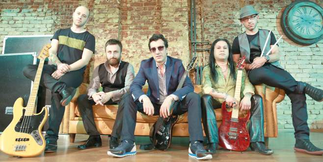 Ayna’dan iddialı dönüş