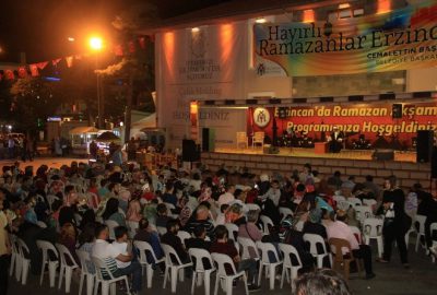 Erzincan Belediyesi Ramazan ayının coşkusunu düzenlediği Erzincan da Ramazan Akşamları